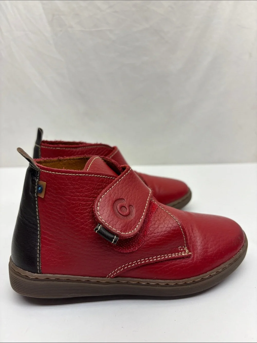 GoFlex Red Girls' Leather Mary Jane Shoes, SZ 28, box 27